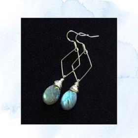 Profile Picture of Laura Holzschuh (@laurasfineart) on Pinterest
