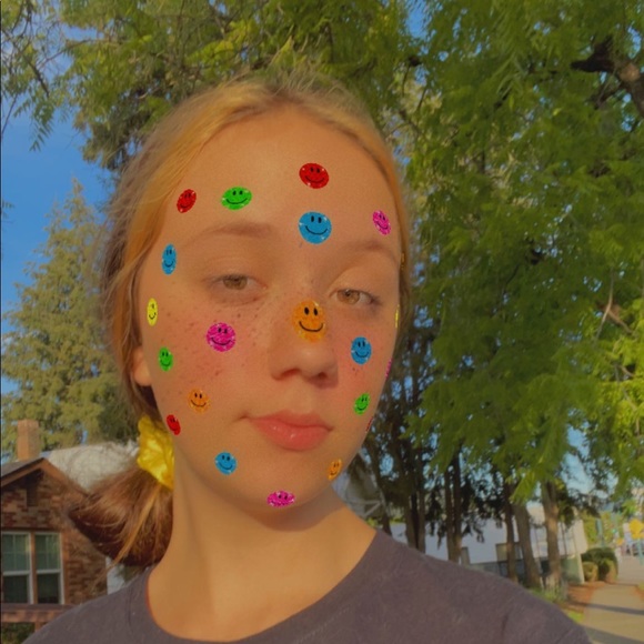 Profile Picture of Ava Prince (@avawashere3) on Poshmark