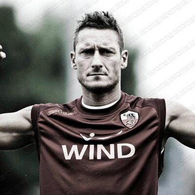 Profile Picture of James Van Niekerk (@Jvn_Achilles) on Twitter