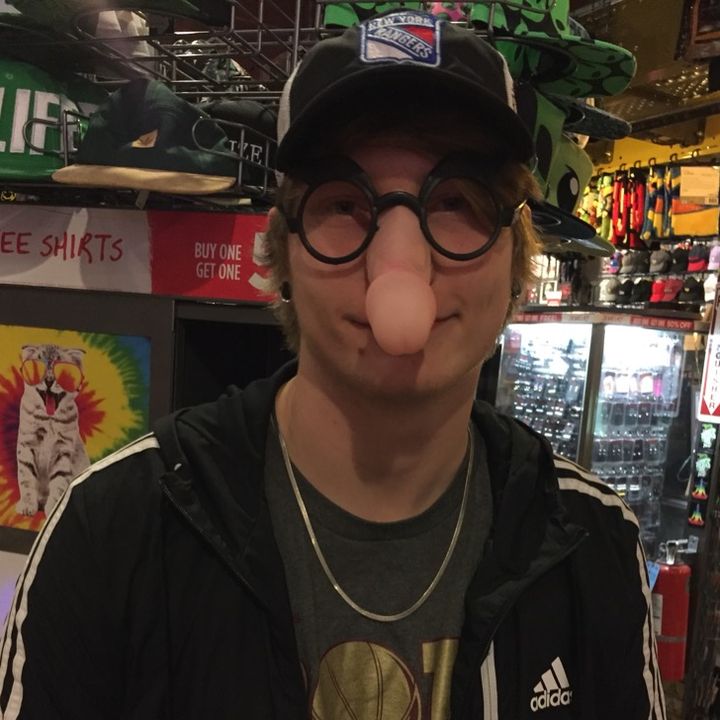 Profile Picture of Dan Dailey (@naileydan) on Tiktok