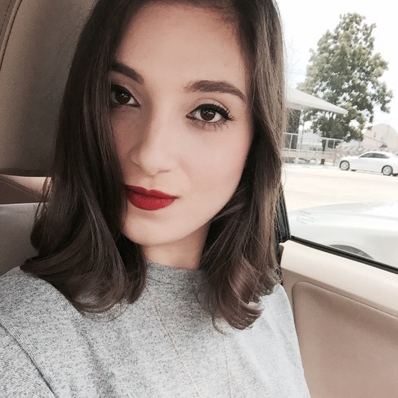 Profile Picture of Meghan Haffey (@meghanhaffey7) on Poshmark