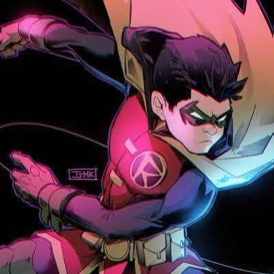 Profile Picture of Dᴀᴍɪᴀɴ Wᴀʏɴᴇ A̶l̶ ̶G̶h̶u̶l̶ (@BatsTheKnight) on Twitter