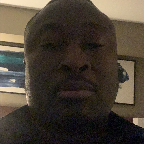 Profile Picture of Marcklin Laveau (@marcklinlaveau) on Poshmark