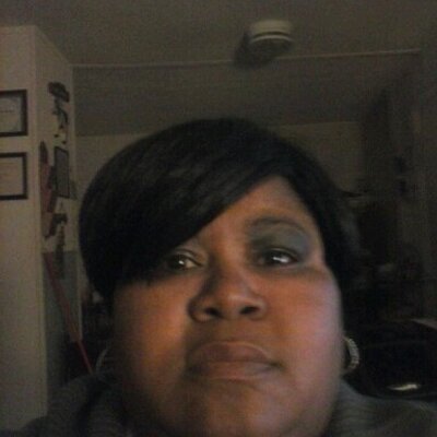 Profile Picture of Joyce. Joiner (@jayewoww45) on Twitter