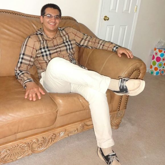 Profile Picture of Ahmed Siddiqui (@ahmed23432) on Poshmark