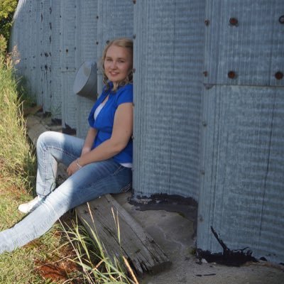 Profile Picture of Dusty Rose Reynolds (@reynolds_dusty) on Twitter