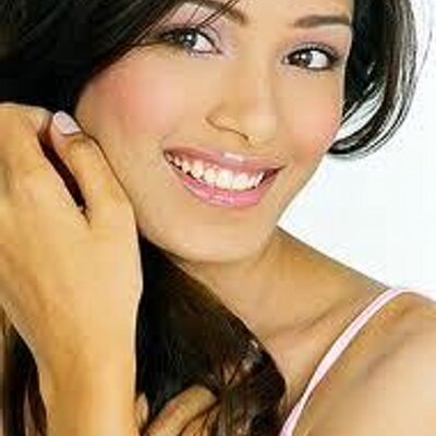 Profile Picture of HEIDI RUTLEDGE (@HEIDIRUTLEDGE88) on Twitter