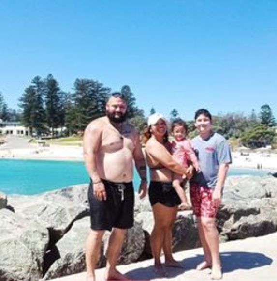 Profile Picture of Bie Billones (@biebillones) on Poshmark