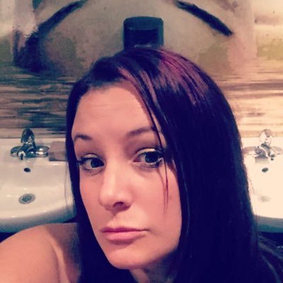 Profile Picture of Lori Stiles (@Lmtlori) on Twitter