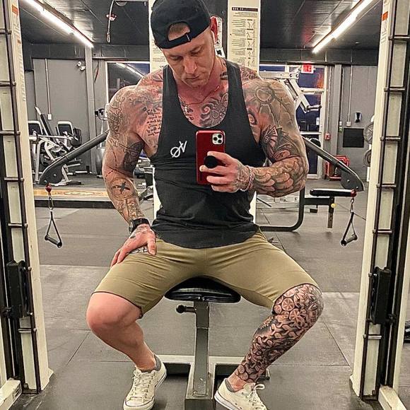 Profile Picture of Jacob Howell (@jacob_howell) on Poshmark