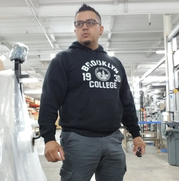 Profile Picture of Christian Alvarez (@christianalv736) on Poshmark