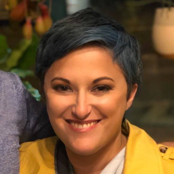 Profile Picture of Allison Piques (@apiques) on Poshmark