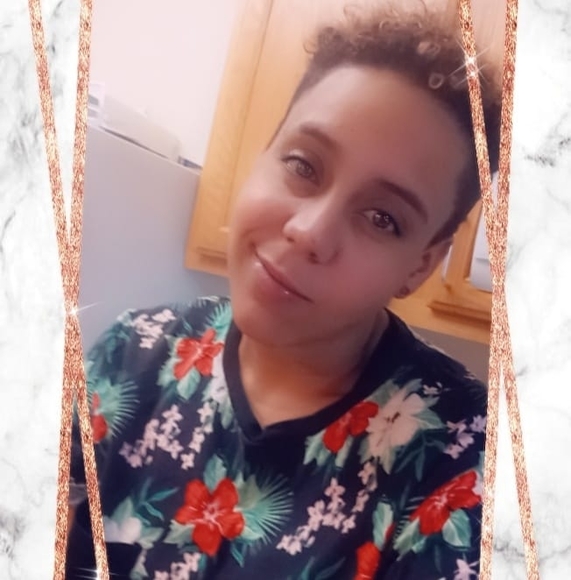 Profile Picture of Iris Hidalgo (@irishid90) on Poshmark
