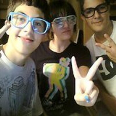 Profile Picture of James (@jamesfeerick12) on Twitter