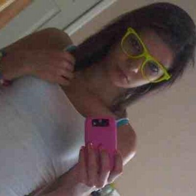 Profile Picture of Michaela Dawn Barber (@x___kayla___x) on Twitter