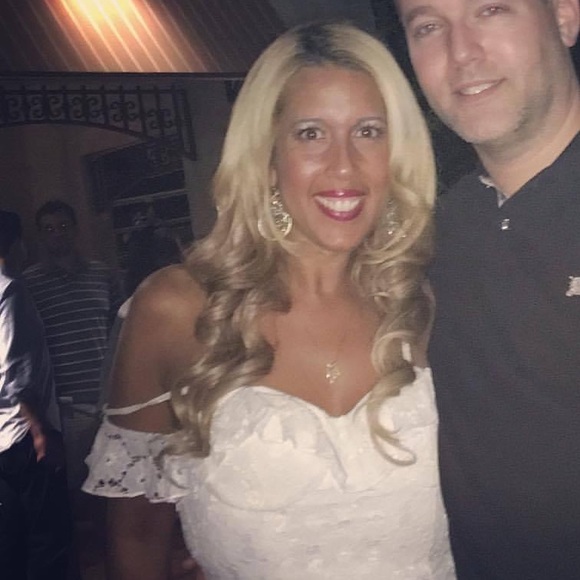 Profile Picture of Pamela Danson (@pammyd1204) on Poshmark