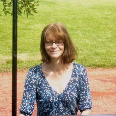 Profile Picture of Sue Cloutier (@LittleSueII) on Twitter