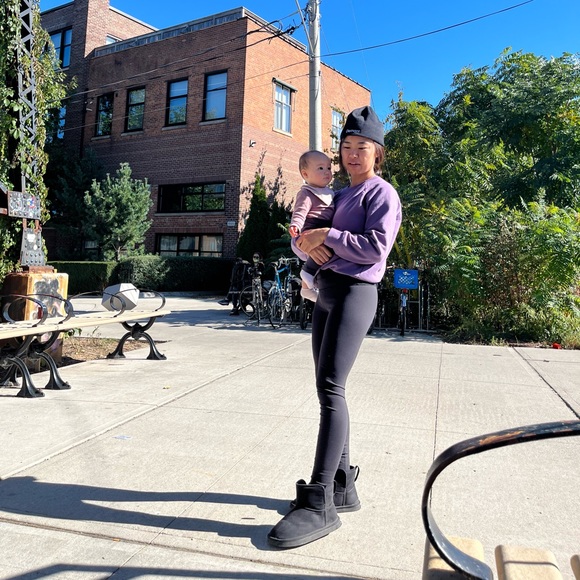 Profile Picture of Ayumi Saeki (@aysk) on Poshmark