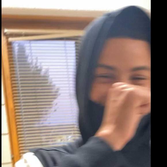 Profile Picture of Julian Burns (@juju62698) on Poshmark