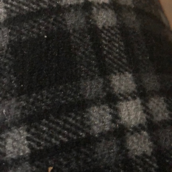 Profile Picture of Larry Skinner (@landon7246) on Poshmark