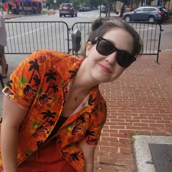Profile Picture of Sara Milledge (@semilledge) on Poshmark