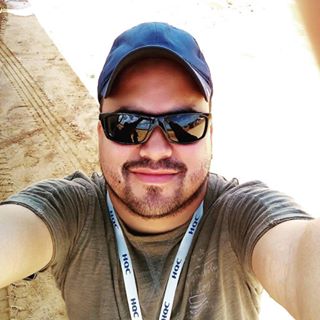 Profile Picture of Rene Toro (@ToroR9) on Facebook