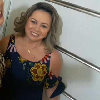 Profile Picture of Bernadete Comicholli (@bernadete.comocholli) on Facebook