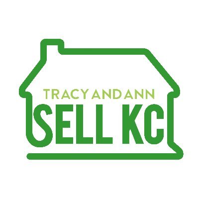 Profile Picture of Tracy And Ann Sell KC (@anniiams) on Twitter