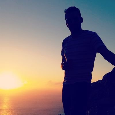 Profile Picture of Michael La-Rocque (@rocque_and_roll) on Twitter