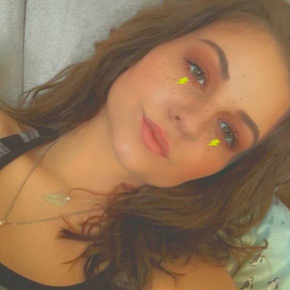 Profile Picture of Paige Pachucki (@p0918) on Poshmark