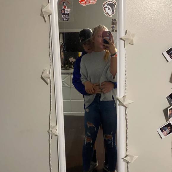 Profile Picture of Taylor Greer (@taylorgreer) on Poshmark