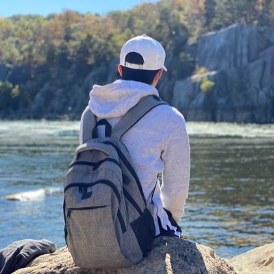 Profile Picture of Ethan Nguyen (@ethanmn02) on Twitter