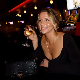 Profile Picture of Amanda Granger (@amandagranger) on Instagram