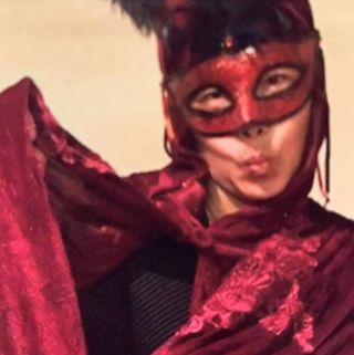 Profile Picture of Bee Cha (@bee.cha.14) on Facebook