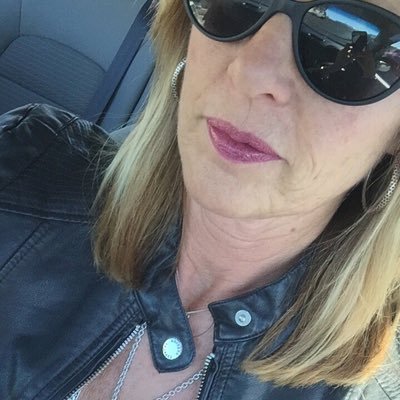 Profile Picture of Kimberly Donnelly (@kimberlydonnell) on Twitter