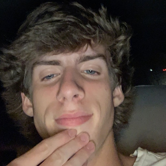Profile Picture of Adam Stewart (@adamstewart02) on Poshmark