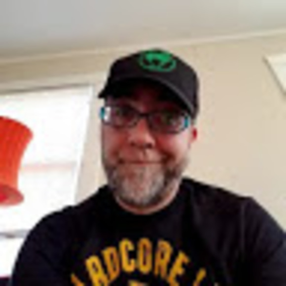 Profile Picture of Shawn Hauk (@goblindaddy) on Poshmark