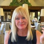 Profile Picture of Carolyn Ahern (@carolynpremiertravel) on Instagram