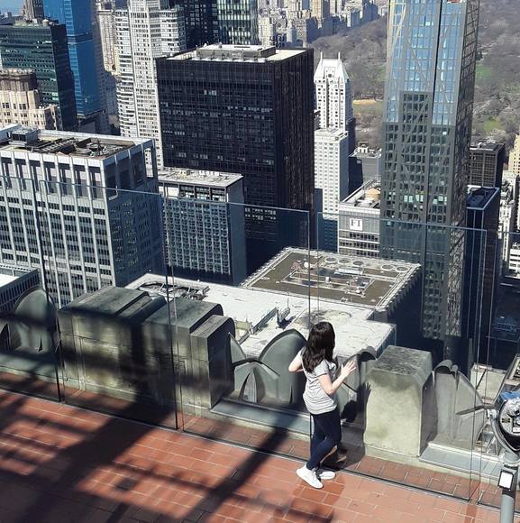 Profile Picture of Kahina Ikhlef (@kahinaikhlef308) on Poshmark