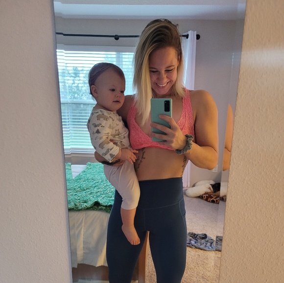 Profile Picture of Christina Arick (@christinaarick) on Poshmark