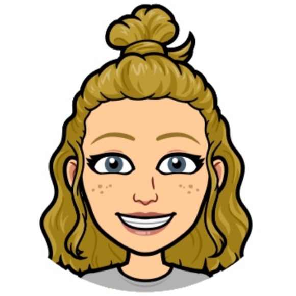 Profile Picture of Hannah Scotton (@scottonh1) on Poshmark