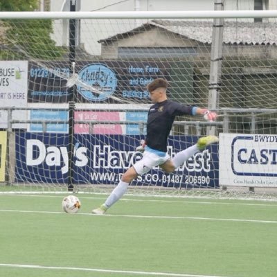 Profile Picture of Thomas Windsor (@ThomasWindsor24) on Twitter