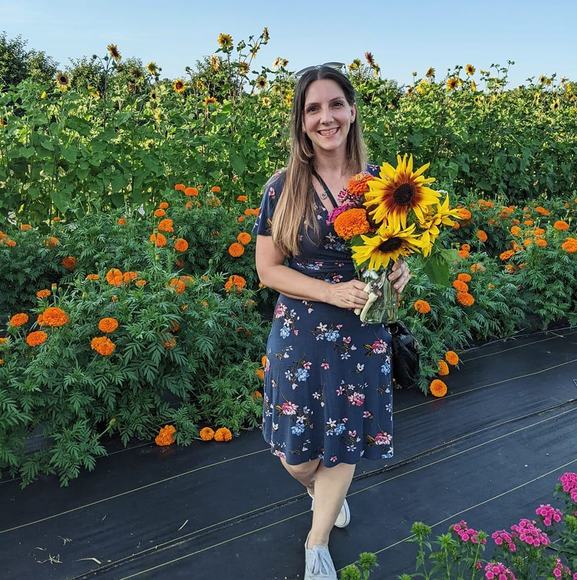 Profile Picture of Katherine Grzesik (@kgrzesik) on Poshmark