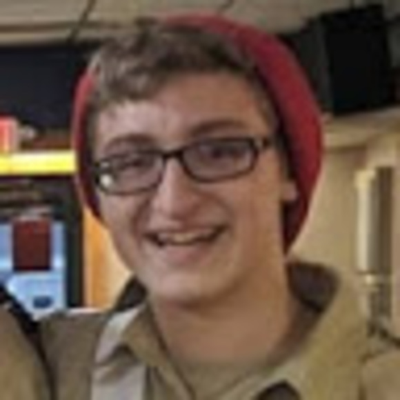 Profile Picture of Garrett Duff (@duffg20) on Poshmark