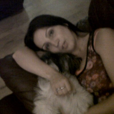 Profile Picture of Michelle Mckeown (@4girls4boys) on Twitter