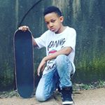 Profile Picture of Durron (@lurrontube) on Instagram