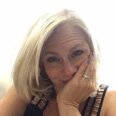 Profile Picture of Jeannine M DeHart (@DehartRoberts) on Twitter
