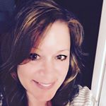 Profile Picture of Dawn Trudeau (@shesminimalist) on Instagram