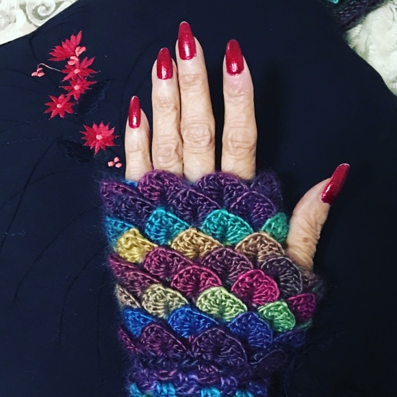 Profile Picture of Celina Frola (@celinafrola) on Poshmark