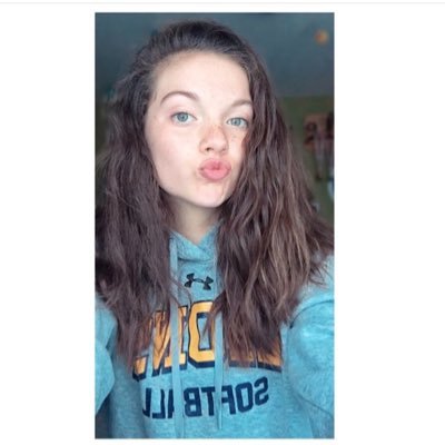 Profile Picture of Ashlee Ward (@AshleeW30461400) on Twitter